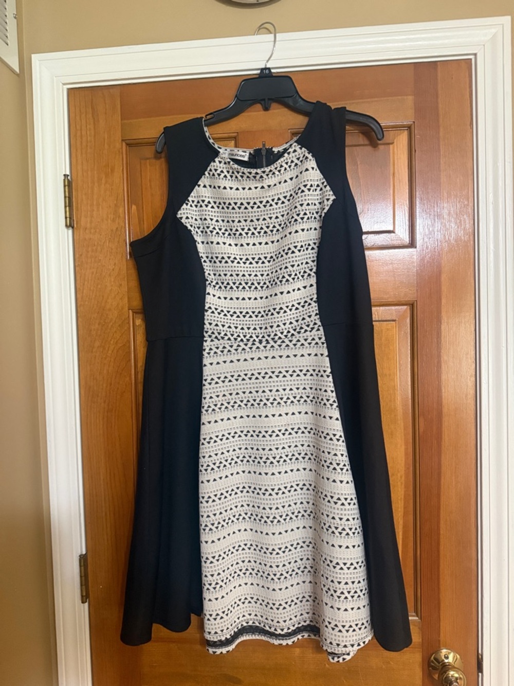 Maurice’s Knee Length Sleeveless Bodycon Dress